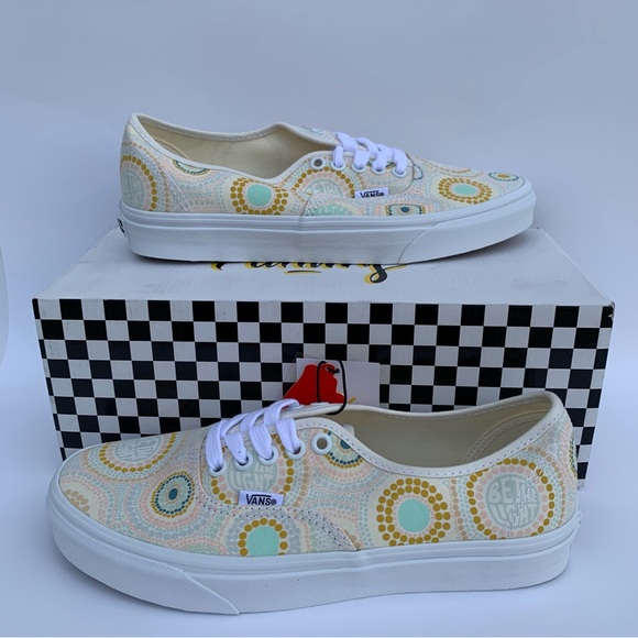 VANS UV ACTIVATED Family Authentic Uv Ink Mosaic Unisex Sz Men’s 7.5 Women’s 9 - Picture 2 of 15